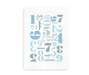 Farverig plakat med tal i blå og grå nuancer, velegnet til børneværelset.