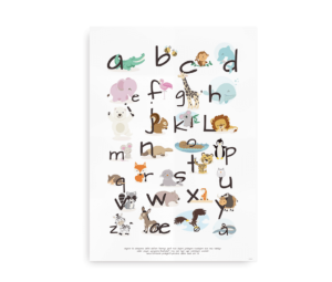 Alfabetplakat med bogstaver og dyr, hvor alle dyr er listet nederst på plakaten. Perfekt til børn.