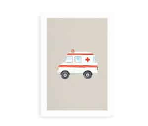 Plakat med en hvid ambulance med røde detaljer på en beige baggrund.