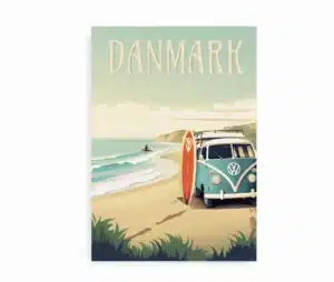 Plakat med VW bus og surfbræt på strand ved Cold Hawaii