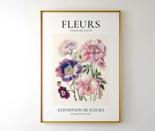 Indrammet plakat med blomstermotiv og teksten "Fleurs – Verdure d'Été", ophængt på væggen.