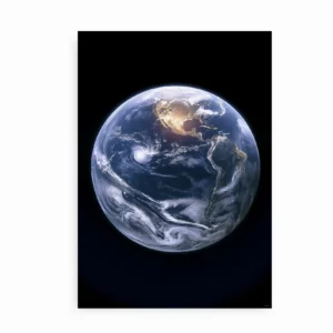 Plakat af Jorden fra rummet, vist uden ramme på en hvid baggrund.