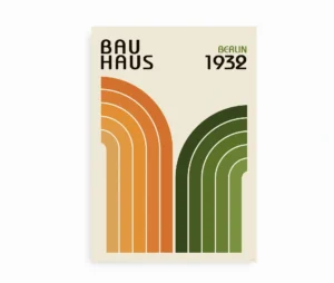 Plakat med grafiske former i orange og grøn samt teksten "Bauhaus Berlin 1932"