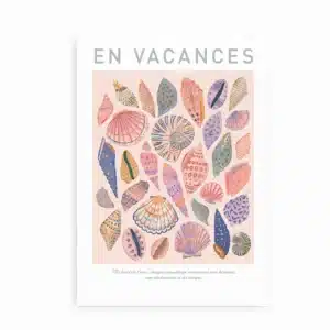 En Vacances plakat med farverige håndtegnede muslingeskaller på lyserød baggrund